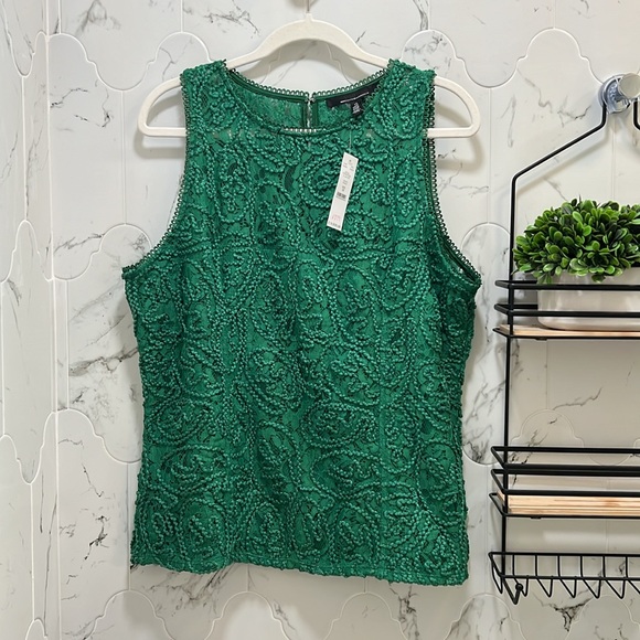 SOLD TO CAVELLE 11/7/25 WHBM NWT Lace Shell 💚 - Picture 6 of 14